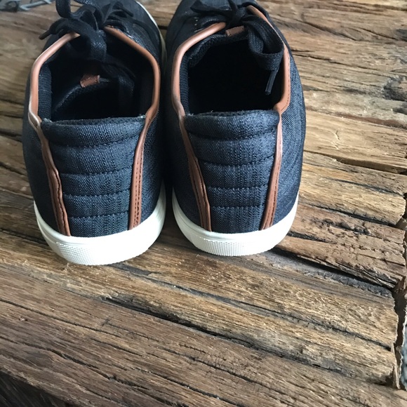 Steve Madden size 13 casual shoes - Picture 2 of 3